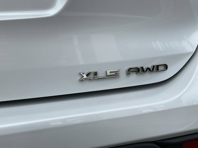 Used 2026 Toyota Highlander XLE AWD/4WD image 10