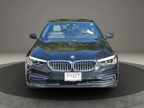 Used 2019 BMW 530i xDrive w/ Convenience Package image 2
