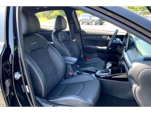 Used 2023 Kia Forte GT-Line FWD image 7