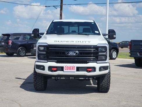 Used 2026 Ford F250 Platinum w/ Tremor Off-Road Package AWD/4WD image 2