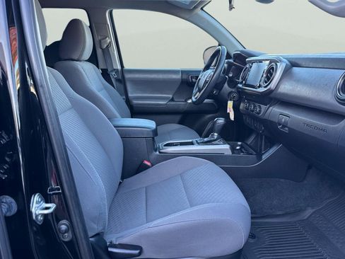 Certified 2021 Toyota Tacoma SR5 image 20