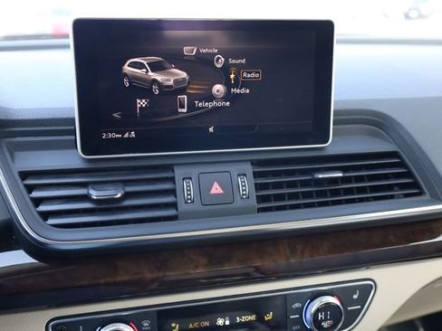 Used 2019 Audi Q5 2.0T Premium Plus w/ Premium Plus Package image 16