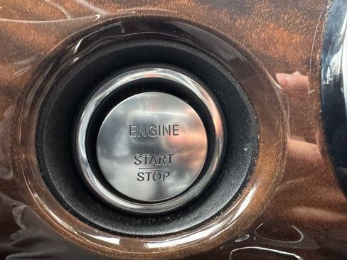 Used 2013 Mercedes-Benz GLK 350 4MATIC image 18