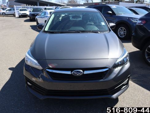 Used 2023 Subaru Impreza Premium image 2