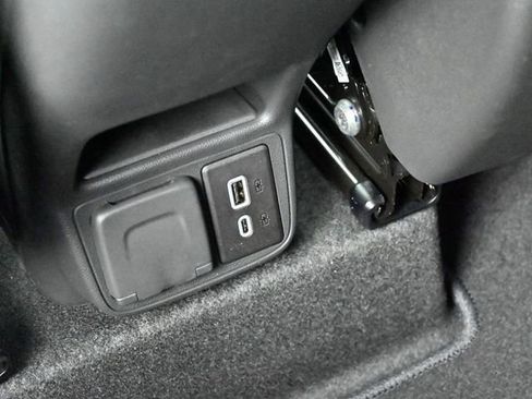 New 2026 Chevrolet TrailBlazer LT w/ Convenience Package FWD image 26