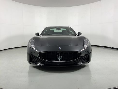 Used 2024 Maserati GranTurismo Modena image 5