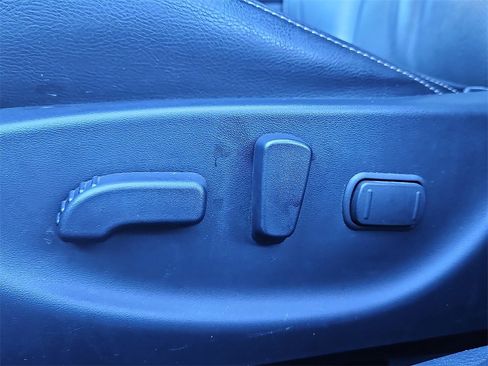 Used 2018 Nissan Maxima 3.5 SV image 30