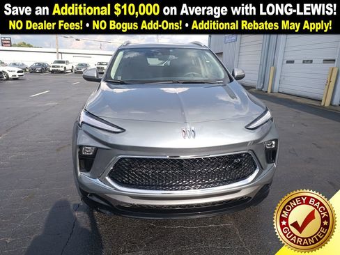 Used 2024 Buick Encore GX Sport Touring image 11