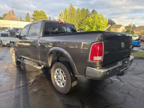 Used 2016 RAM 2500 Laramie w/ Convenience Group AWD/4WD image 7