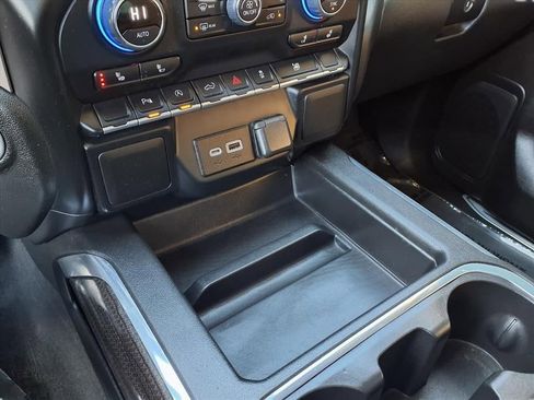 Used 2022 Chevrolet Silverado 1500 RST w/ Safety Package image 8