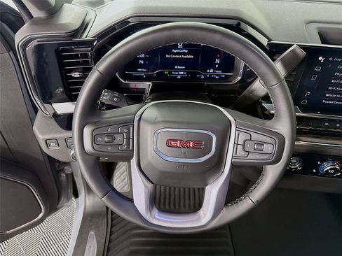 Used 2024 GMC Sierra 1500 Elevation AWD/4WD image 3