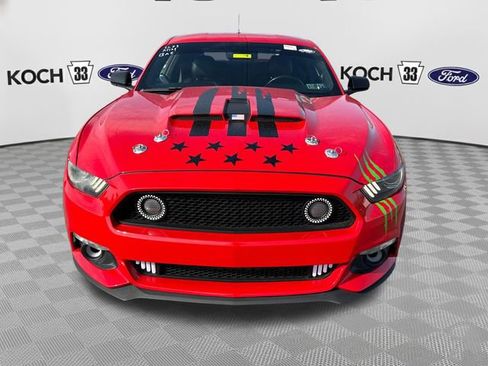 Used 2016 Ford Mustang Coupe RWD image 2