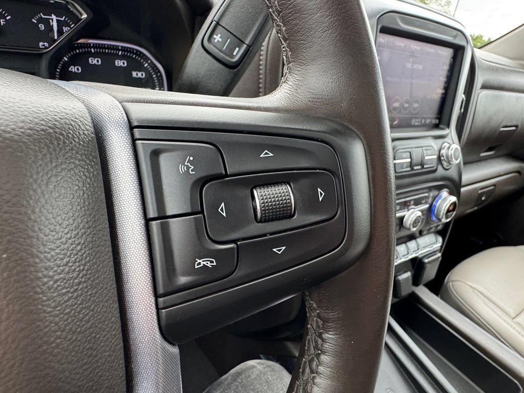Used 2021 GMC Sierra 1500 SLT w/ SLT Premium Plus Package AWD/4WD image 30
