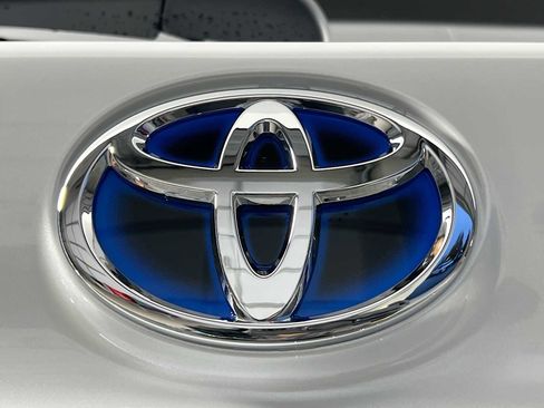 New 2025 Toyota Sienna Limited image 19