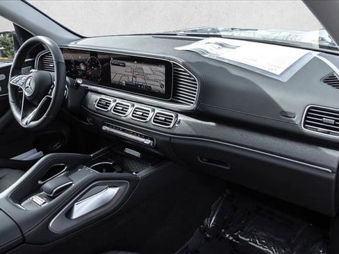New 2026 Mercedes-Benz GLS 450 4MATIC image 26