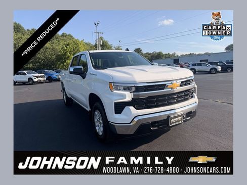 Used 2025 Chevrolet Silverado 1500 LT AWD/4WD image 1