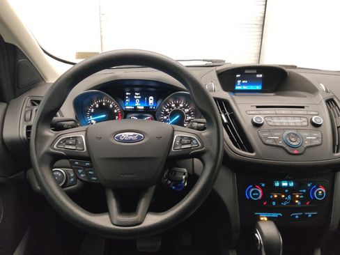 Used 2018 Ford Escape SE FWD image 22