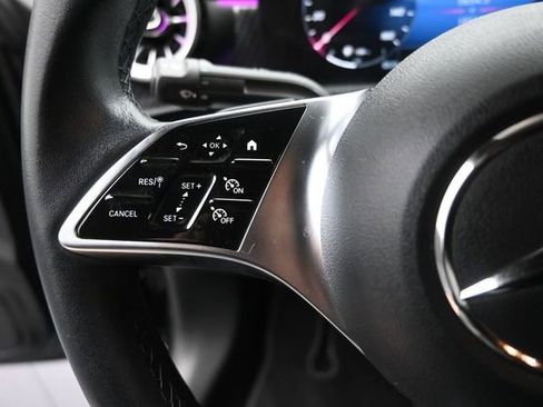 Used 2025 Mercedes-Benz CLA 250 image 3