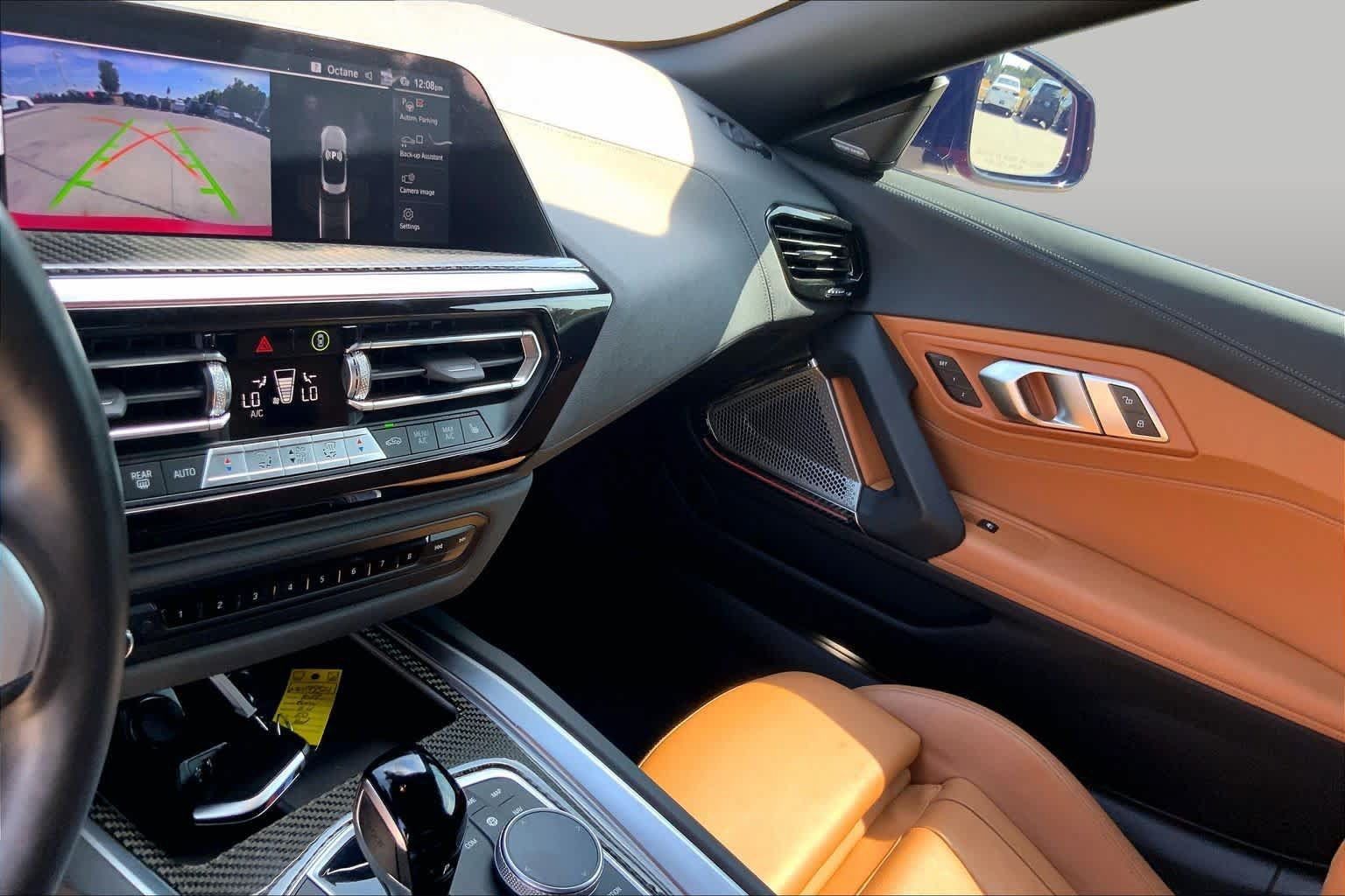 Used 2022 BMW Z4 M40i w/ Premium Package RWD image 6