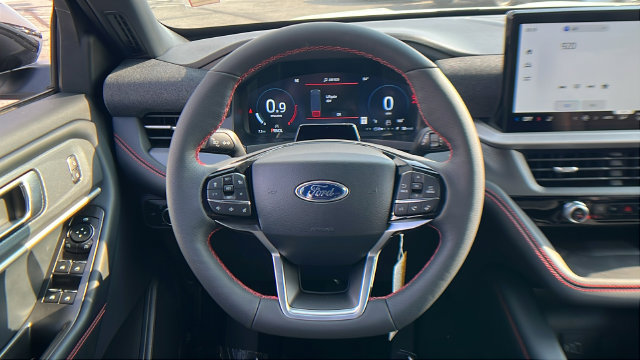 New 2026 Ford Explorer ST-Line w/ ST-Line Street Pack AWD/4WD image 21