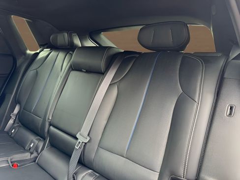 Certified 2025 Cadillac Lyriq Luxury w/ LPO, Floor Liner Package AWD/4WD image 21