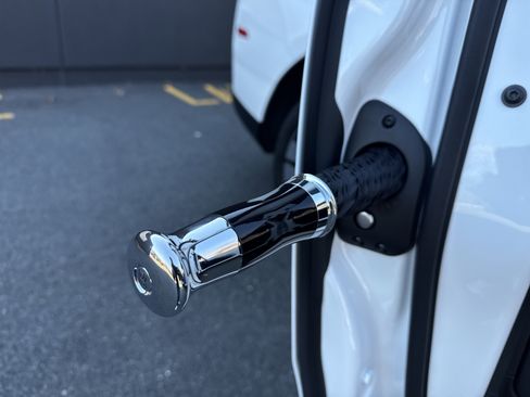 Certified 2022 Rolls-Royce Cullinan image 42