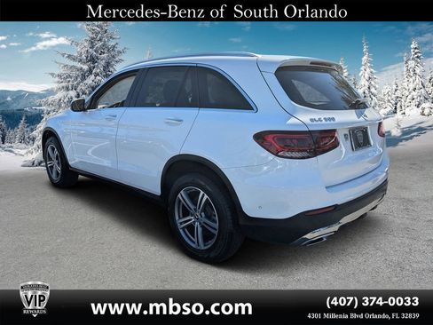 Certified 2022 Mercedes-Benz GLC 300 4MATIC w/ Premium Package Lite image 26