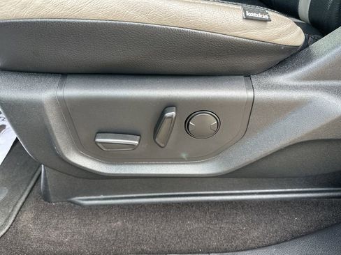 Used 2019 Ford F150 XLT w/ Equipment Group 302A Luxury image 19