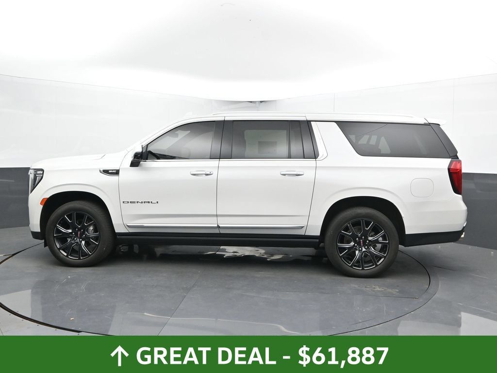 Used 2023 GMC Yukon XL Denali w/ Max Trailering Package AWD/4WD image 10