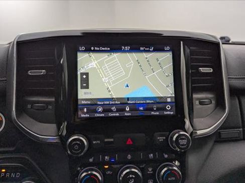 Used 2021 RAM 1500 Laramie RWD image 28