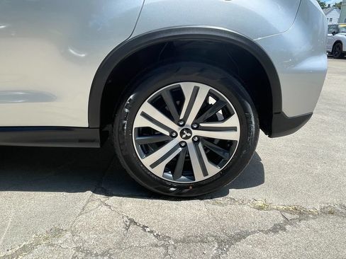 Used 2024 Mitsubishi Outlander Sport ES AWD/4WD image 30