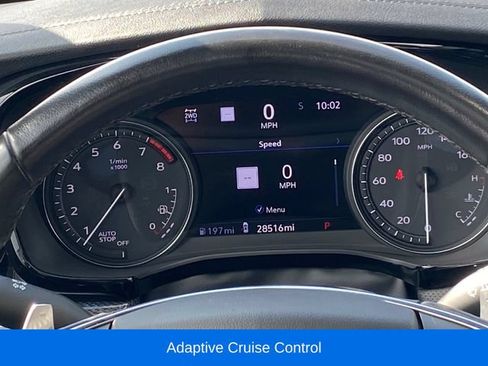 Used 2023 Cadillac XT5 Sportv w/ Technology Package AWD/4WD image 9