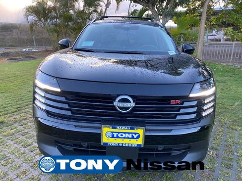 New 2026 Nissan Kicks SR image 2