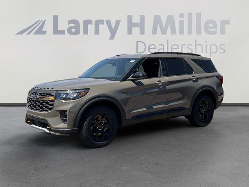 New 2026 Ford Explorer Tremor w/ Tremor Ultimate Package AWD/4WD image 1