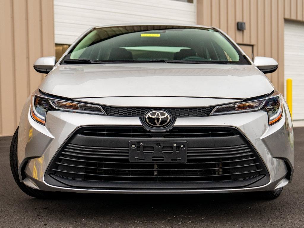 Used 2024 Toyota Corolla LE FWD image 6