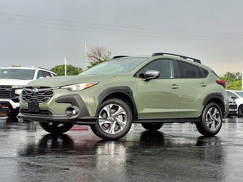 Used 2026 Subaru Crosstrek 2.0i Premium AWD/4WD image 2