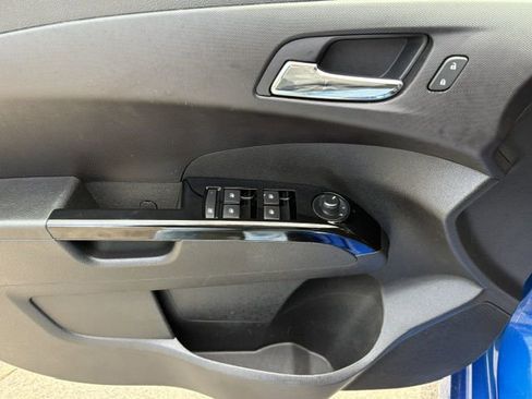 Used 2020 Chevrolet Sonic LT w/ Convenience Package FWD image 13