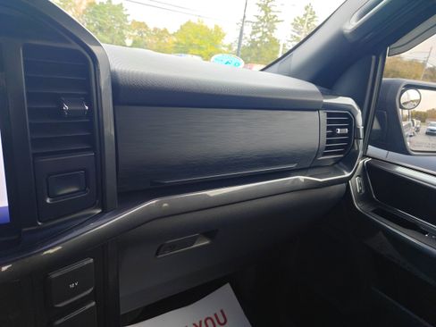 Used 2022 Ford F150 XLT w/ Equipment Group 302A High image 11