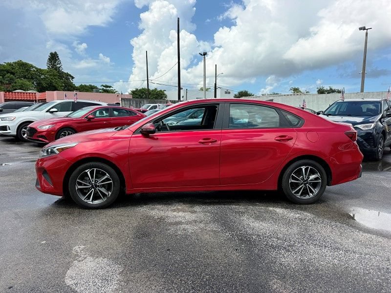 Used 2023 Kia Forte LXS w/ LXS Technology Package FWD image 8