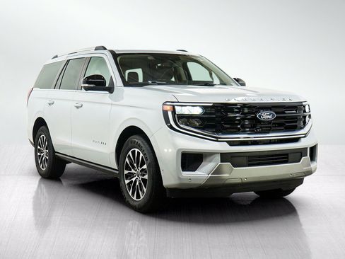 Used 2025 Ford Expedition Platinum AWD/4WD image 8