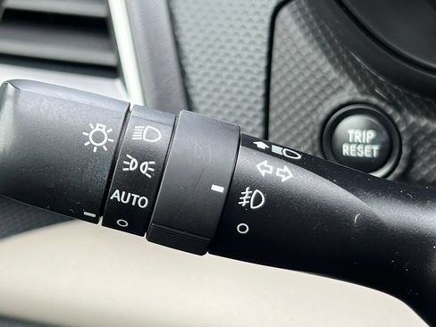 Used 2023 Subaru Forester Limited AWD/4WD image 20