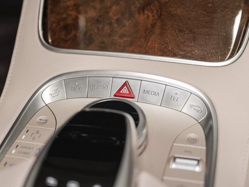 Used 2015 Mercedes-Benz S 550 4MATIC Sedan image 43