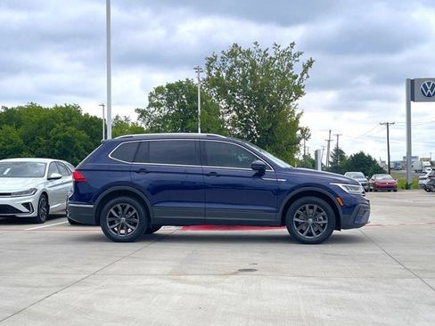Used 2023 Volkswagen Tiguan SE FWD image 7