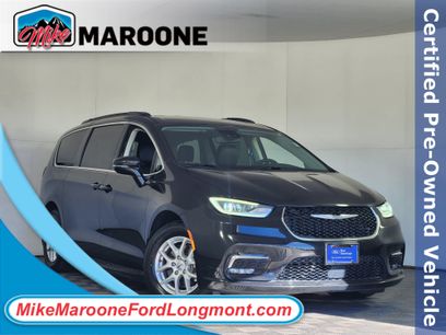 Used 2022 Chrysler Pacifica Touring-L