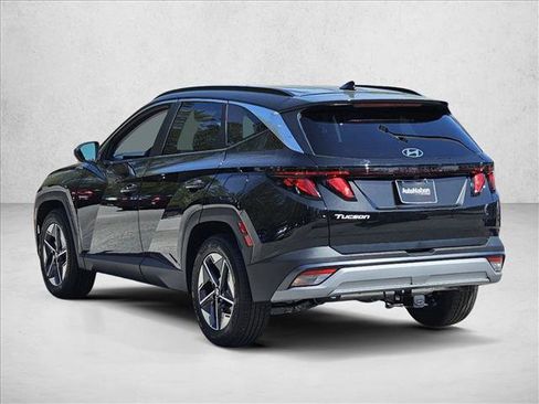 Used 2025 Hyundai Tucson SEL FWD image 9