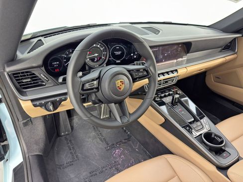Used 2024 Porsche 911 Carrera image 13