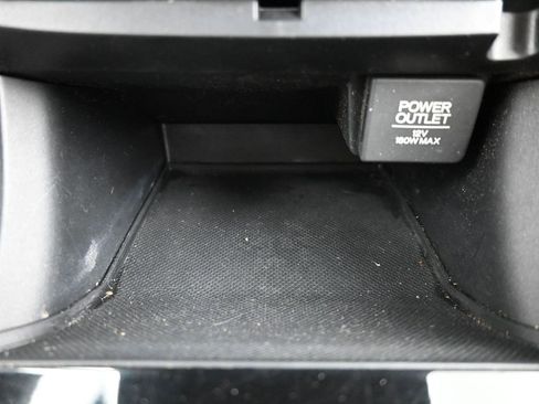 Used 2017 Honda Accord LX image 29