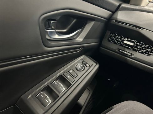 New 2025 Honda Accord SE image 24