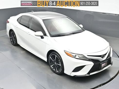 Used 2019 Toyota Camry XSE FWD image 35