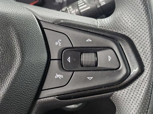 Used 2022 Chevrolet TrailBlazer LT w/ Convenience Package FWD image 36